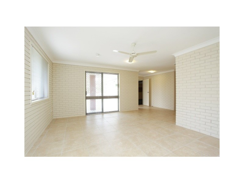 12 Matthew Street, Scarborough QLD 4020