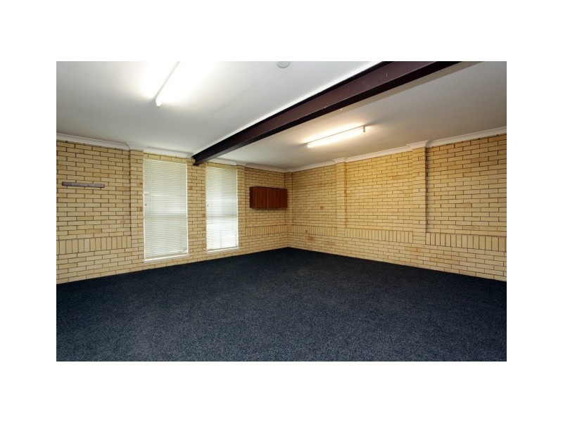 12 Matthew Street, Scarborough QLD 4020