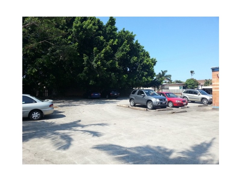 114 Hornibrook Esplanade, Clontarf QLD 4019