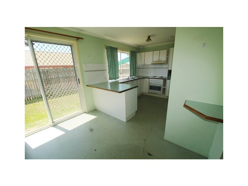 1/12 Woodland Street, Rothwell QLD 4022