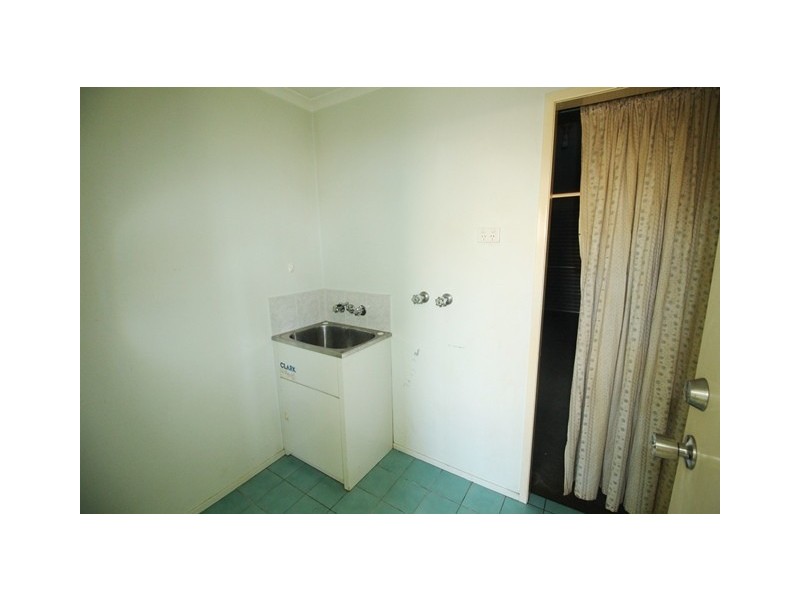 1/12 Woodland Street, Rothwell QLD 4022