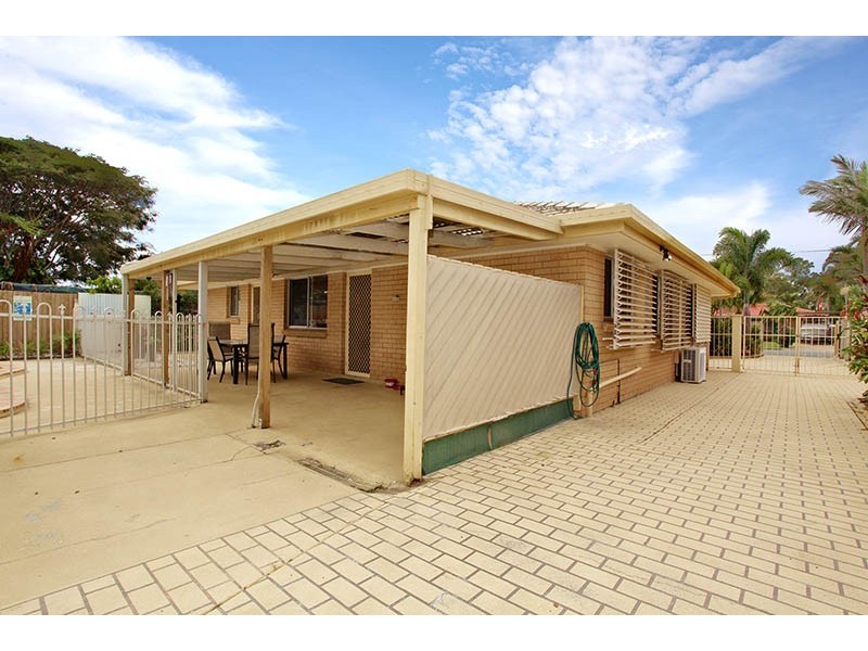 19 La Salle Drive, Newport QLD 4020