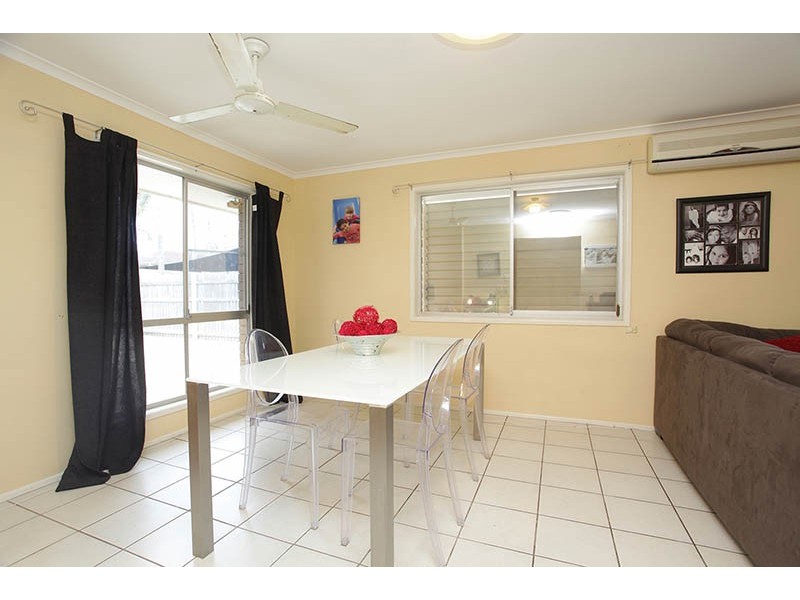 19 La Salle Drive, Newport QLD 4020