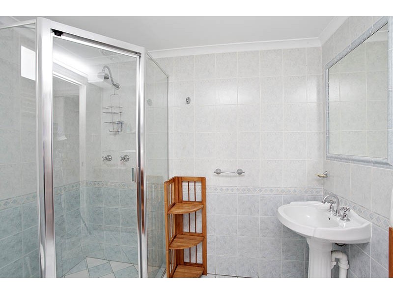 2 Abelia Crescent, Kippa-ring QLD 4021