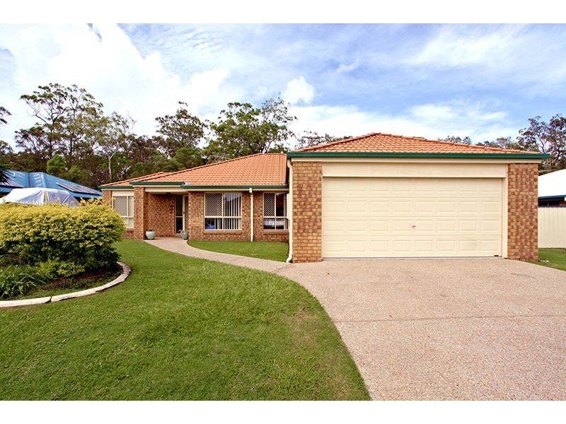 17 Sandwell Cres, Kippa-ring QLD 4021