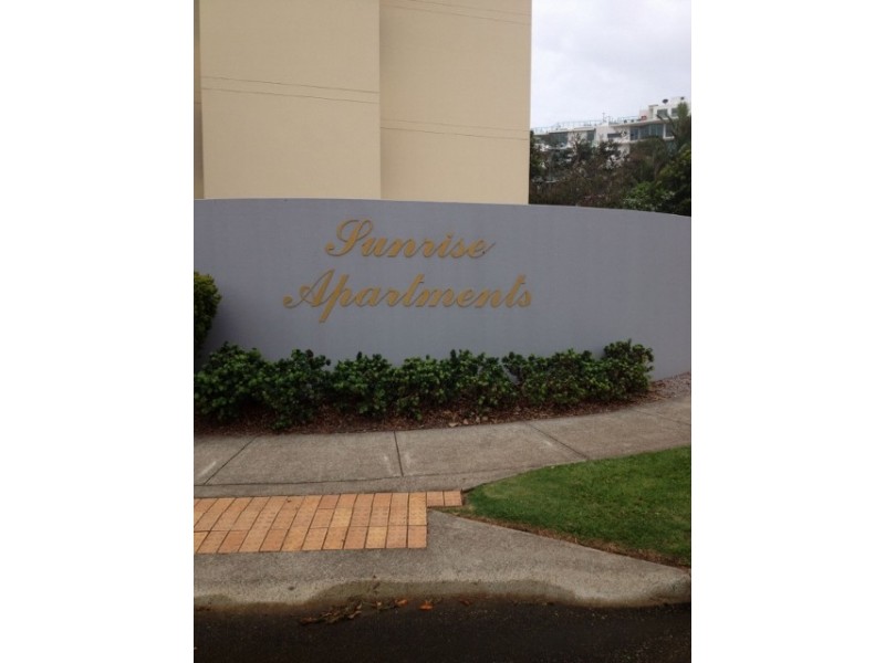 2/36 Prince Edward Parade, Redcliffe QLD 4020