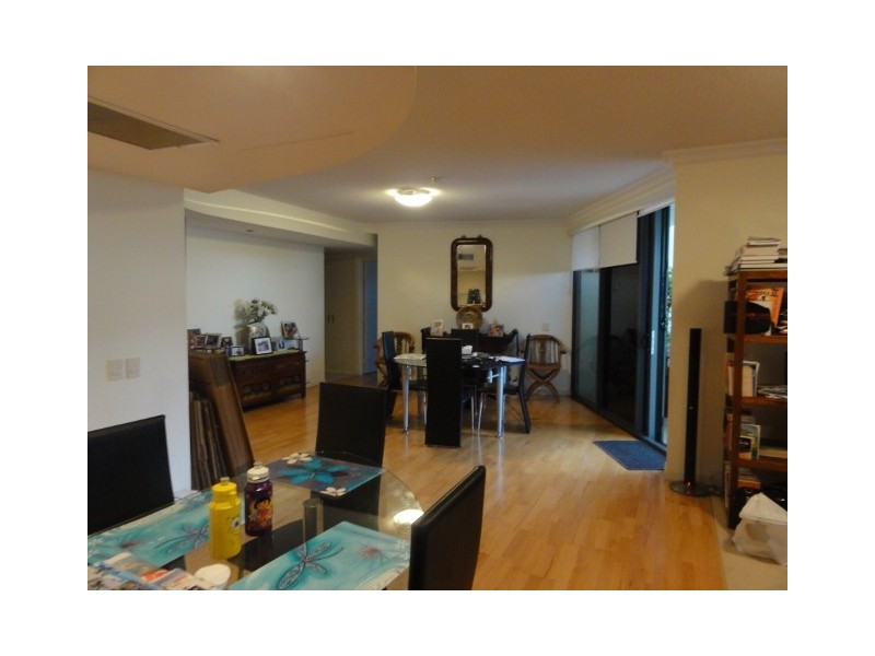 2/36 Prince Edward Parade, Redcliffe QLD 4020