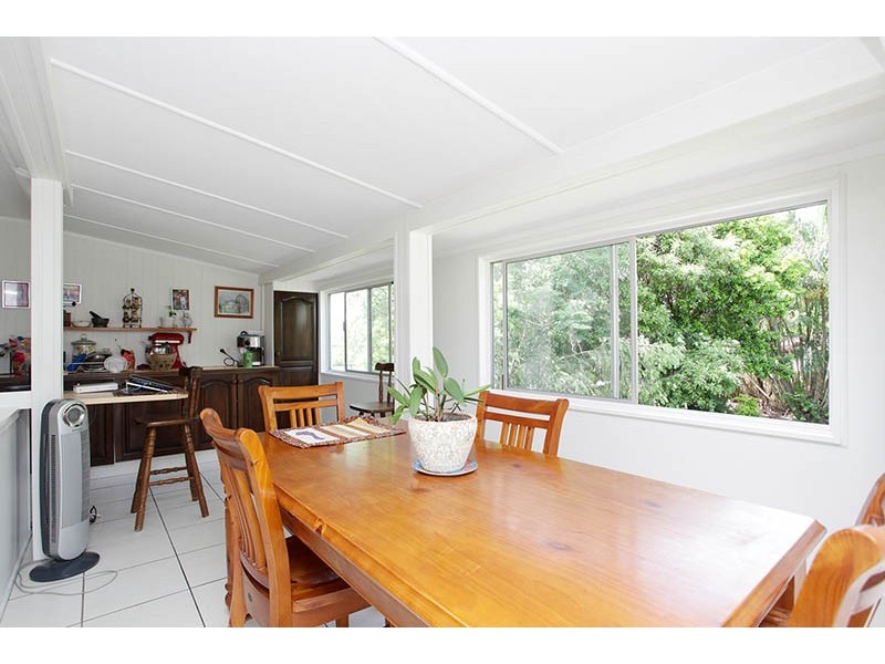 35 Highland St, Redcliffe QLD 4020