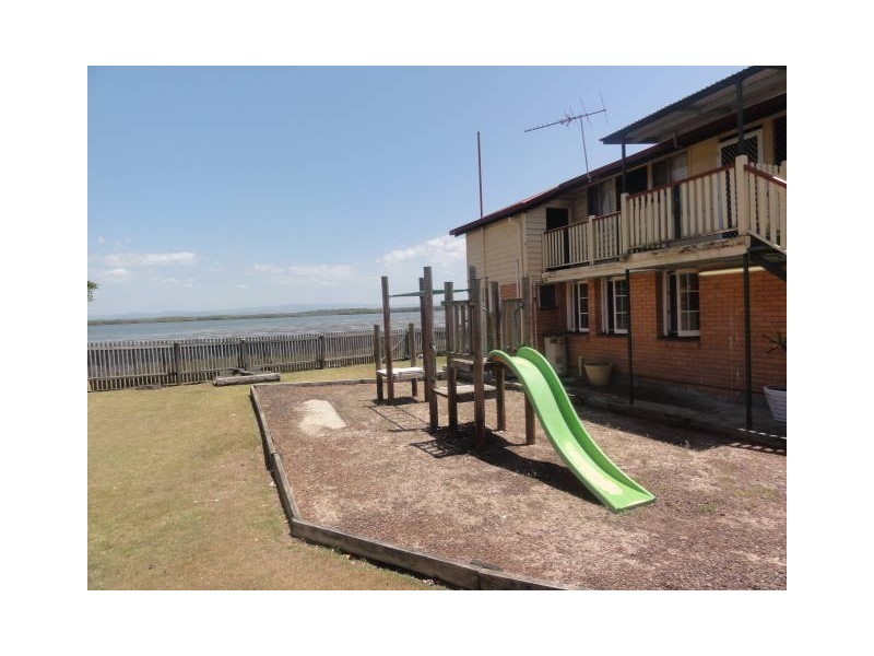 Cabin 4/12 Haysmouth Parade, Clontarf QLD 4019