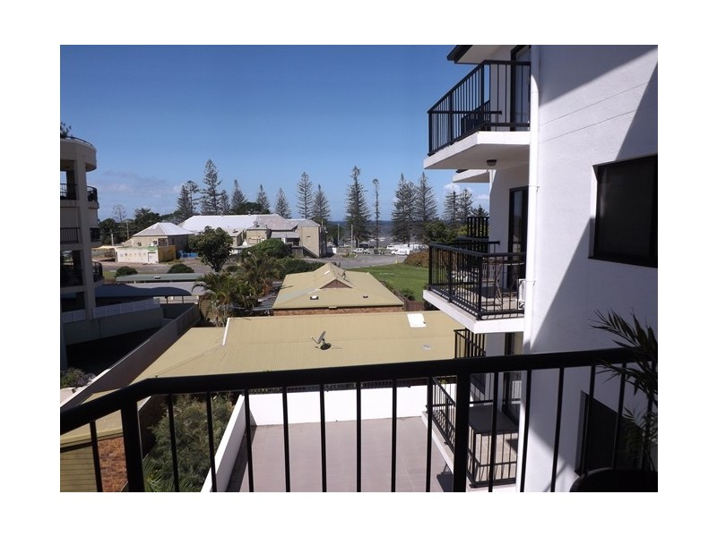 9/152 Mein Street, Scarborough QLD 4020