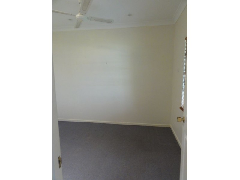 2 Brennan Road, Scarborough QLD 4020