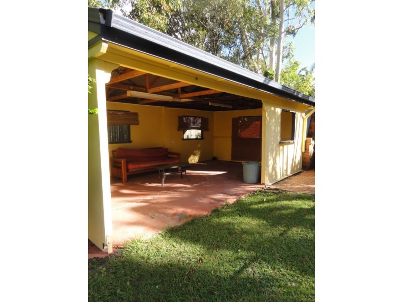 2 Brennan Road, Scarborough QLD 4020