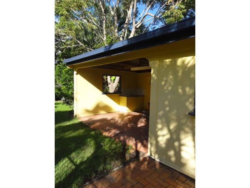 2 Brennan Road, Scarborough QLD 4020