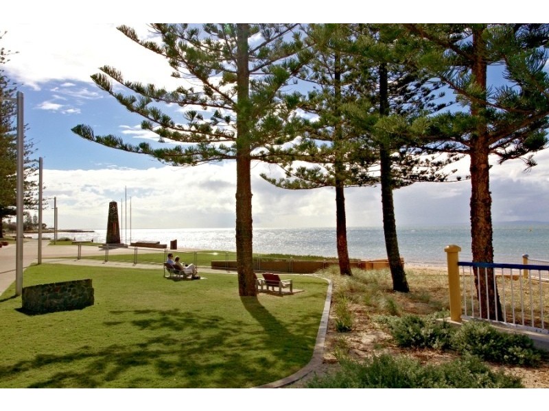 Redcliffe QLD 4020