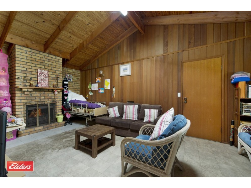 11 Streeton Court, Rothwell QLD 4022