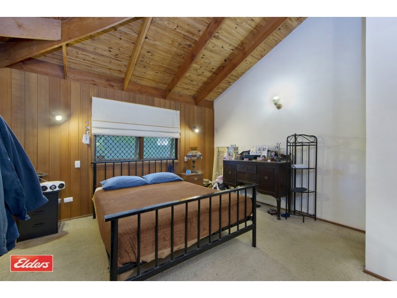 11 Streeton Court, Rothwell QLD 4022