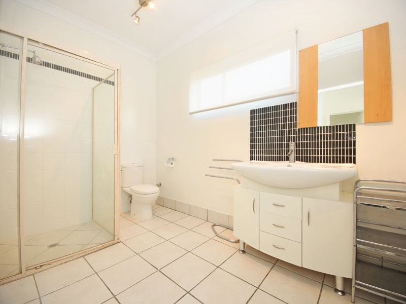 13 Chatham Street, Margate QLD 4019
