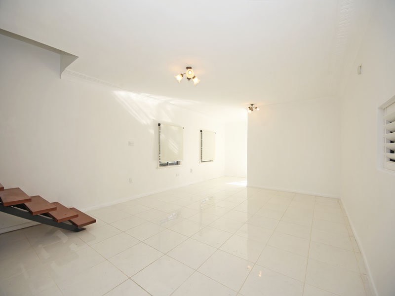 13 Chatham Street, Margate QLD 4019