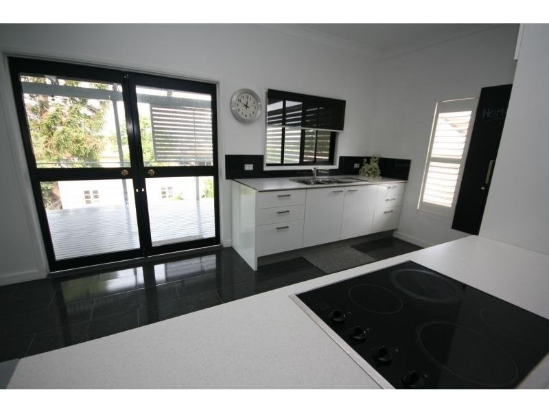 13 Chatham Street, Margate QLD 4019