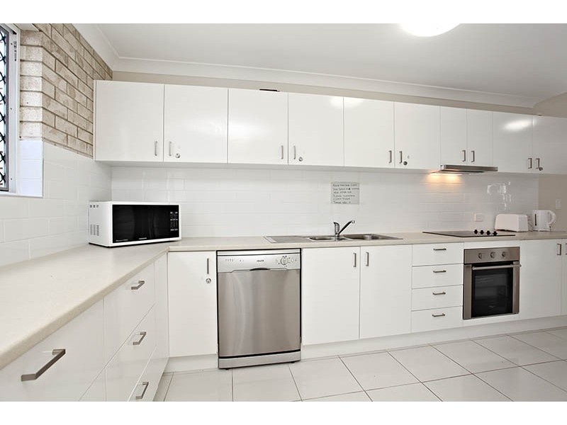 58 Kate Street, Woody Point QLD 4019