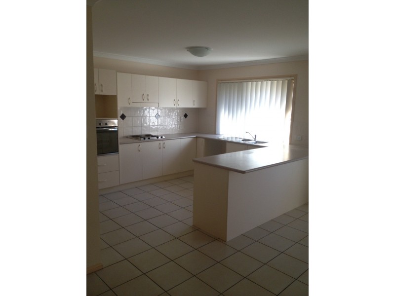 13 Sawrey Street, Rothwell QLD 4022