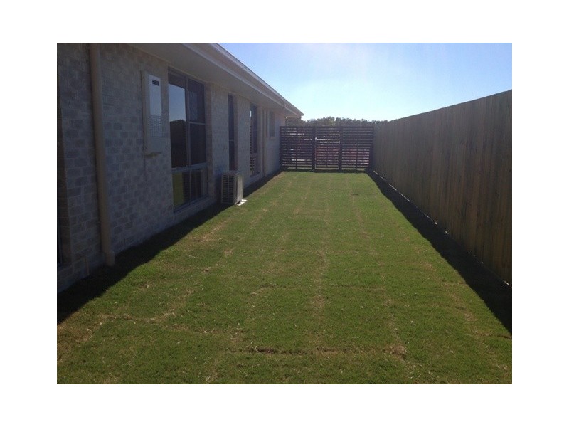 1 Pinevale Place, Mango Hill QLD 4509