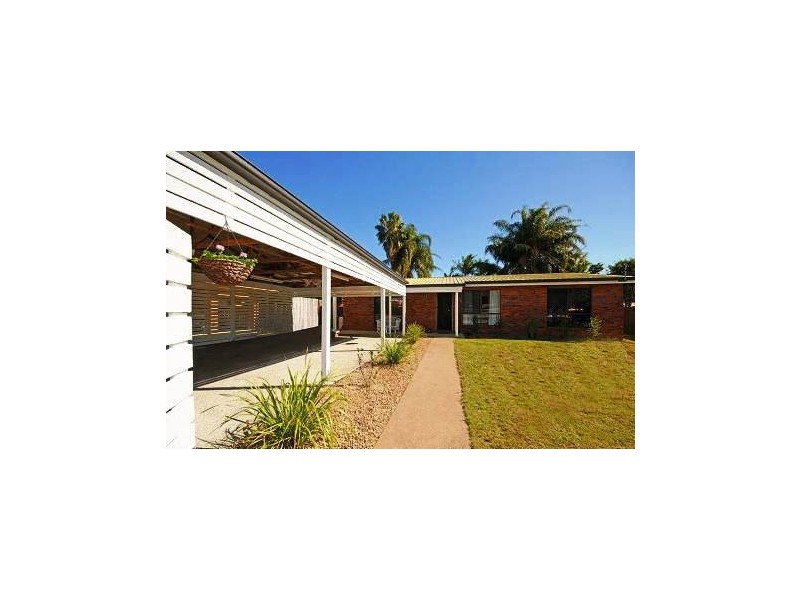 22 Pamphlett Street, Rothwell QLD 4022