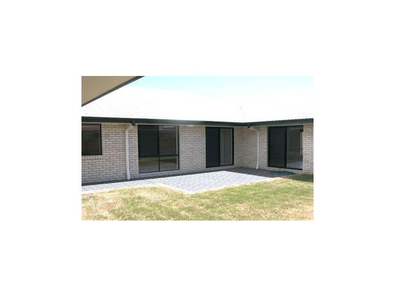 10 Amity Drive, Rothwell QLD 4022