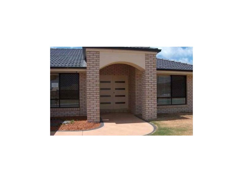 10 Amity Drive, Rothwell QLD 4022