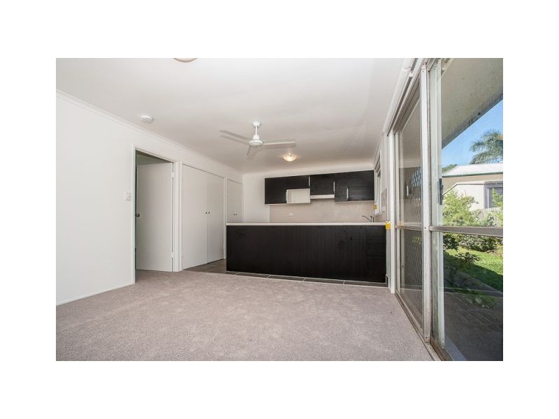 1/22 Silvester Street, Redcliffe QLD 4020