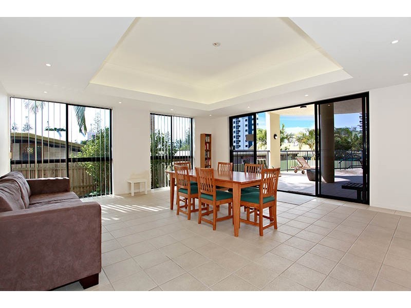 19/3 Rock Street, Scarborough QLD 4020