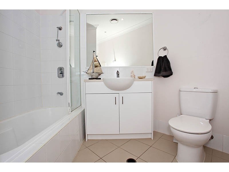 19/3 Rock Street, Scarborough QLD 4020