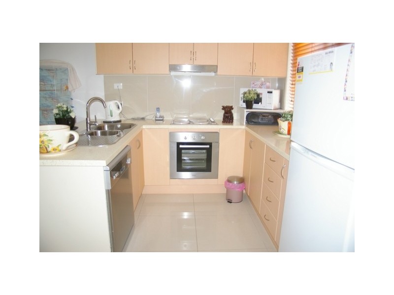 4/17 Lady Bowen Parade, Rothwell QLD 4022