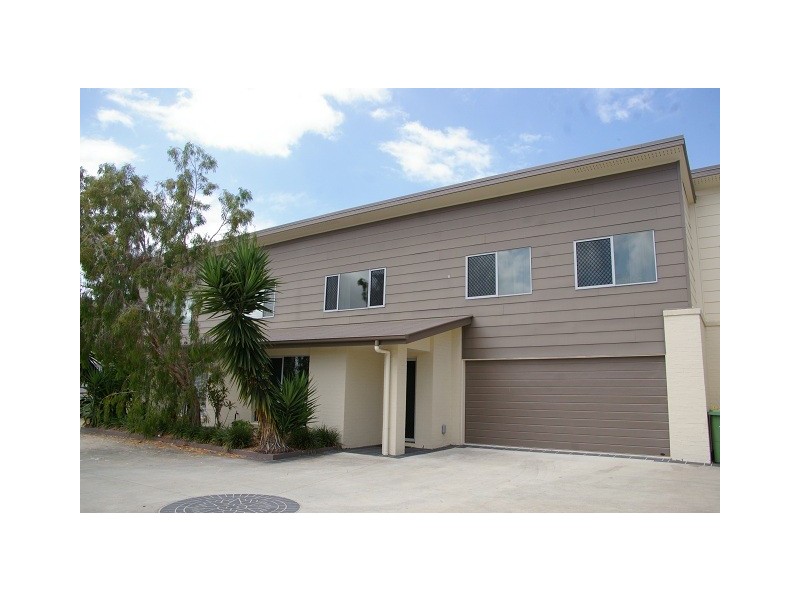 4/17 Lady Bowen Parade, Rothwell QLD 4022