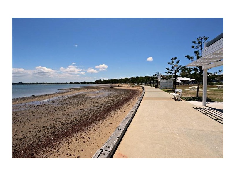 26 Alfred Street, Woody Point QLD 4019