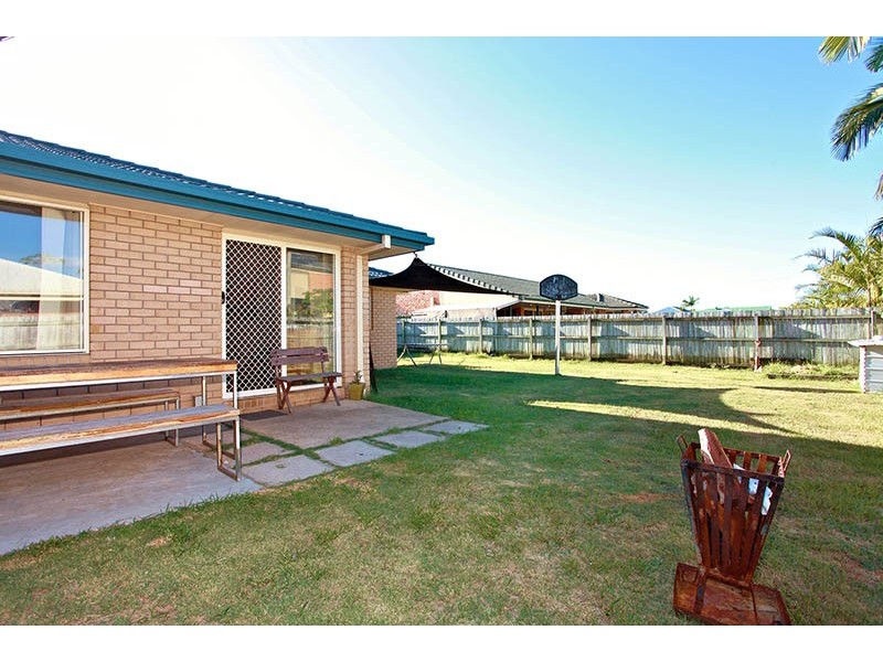 4 Mitchell Court, Rothwell QLD 4022