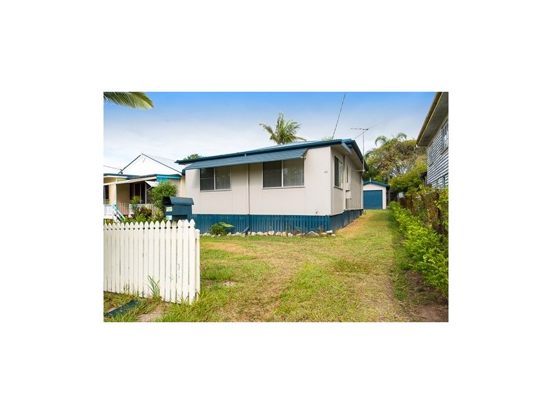 63 Thomas Street, Clontarf QLD 4019