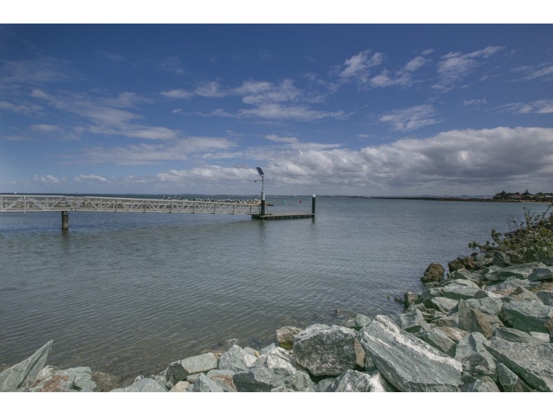 10 Laura Street, Clontarf QLD 4019