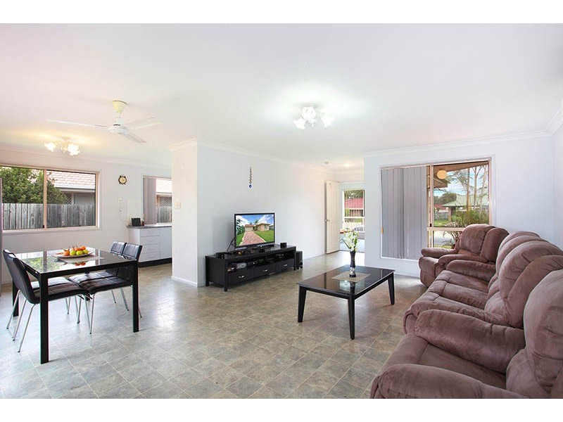 6 Greygum Court, Rothwell QLD 4022