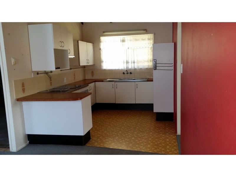 16 Keenan Street, Margate QLD 4019