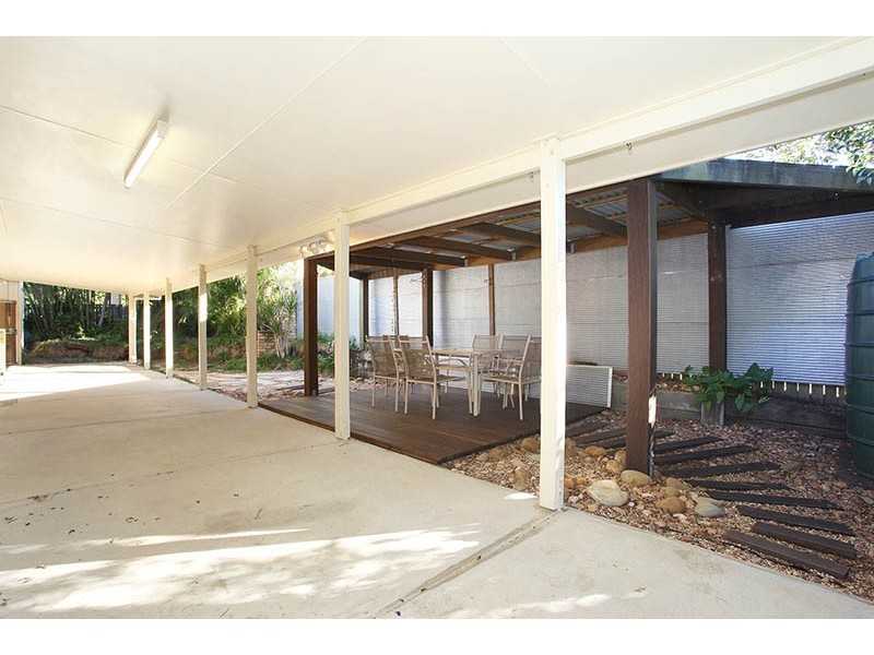 42 Lipscombe Road, Deception Bay QLD 4508