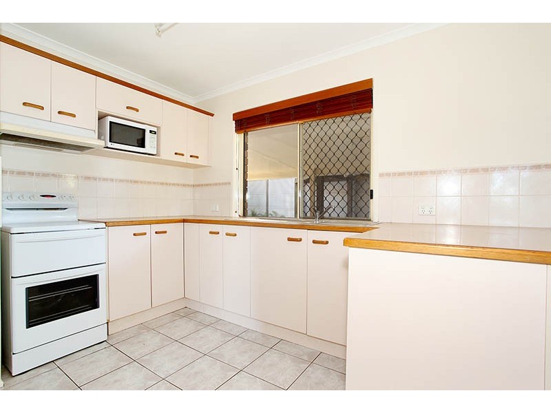 42 Lipscombe Road, Deception Bay QLD 4508