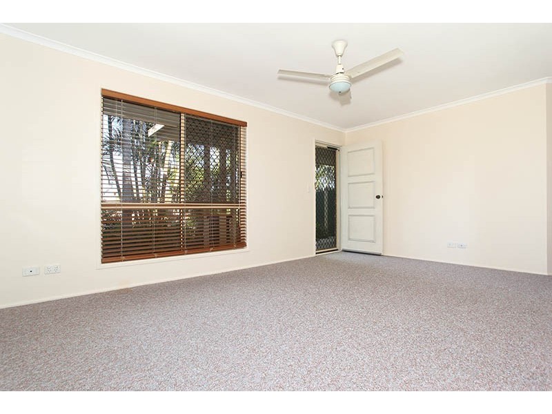 42 Lipscombe Road, Deception Bay QLD 4508