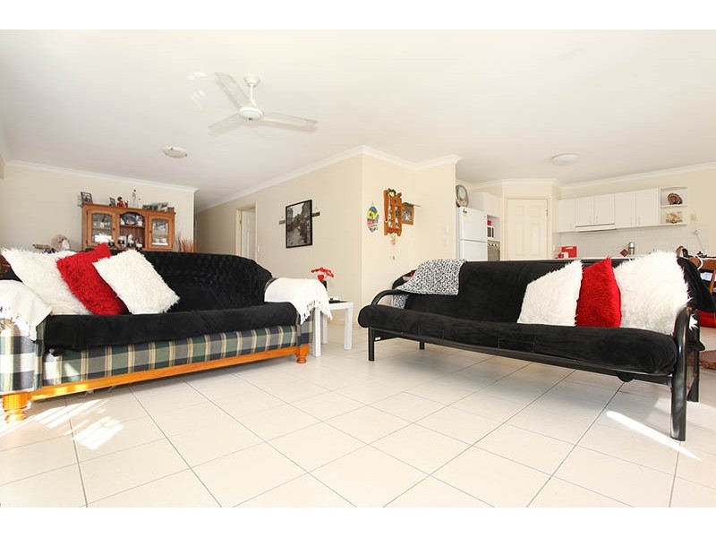 7 Walsh Street, Redcliffe QLD 4020