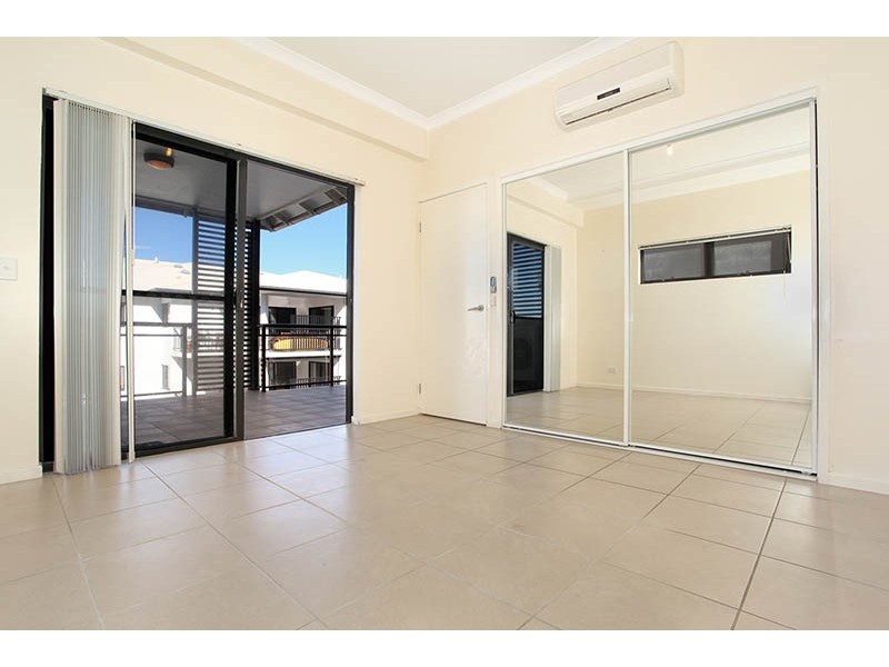 13/5 Rock Street, Scarborough QLD 4020