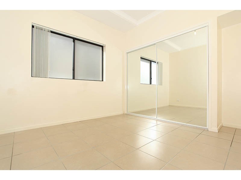 13/5 Rock Street, Scarborough QLD 4020