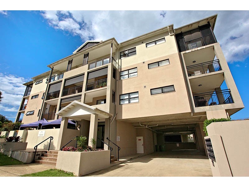 13/5 Rock Street, Scarborough QLD 4020