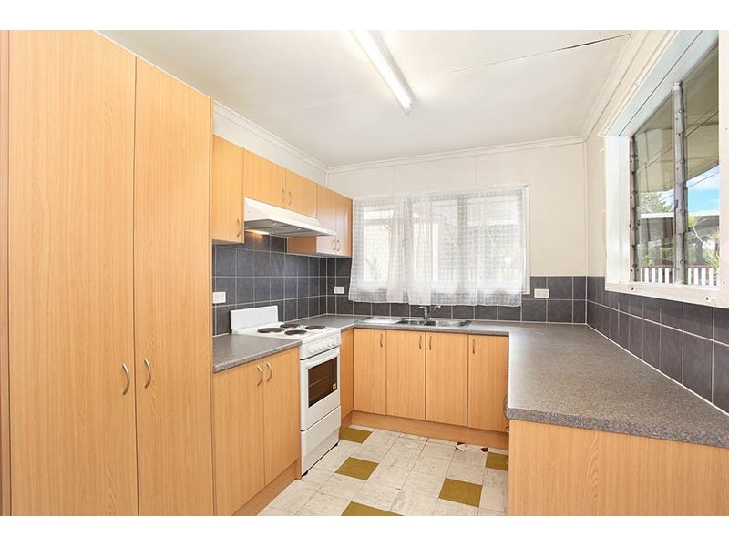 232 Macdonnell Road, Clontarf QLD 4019