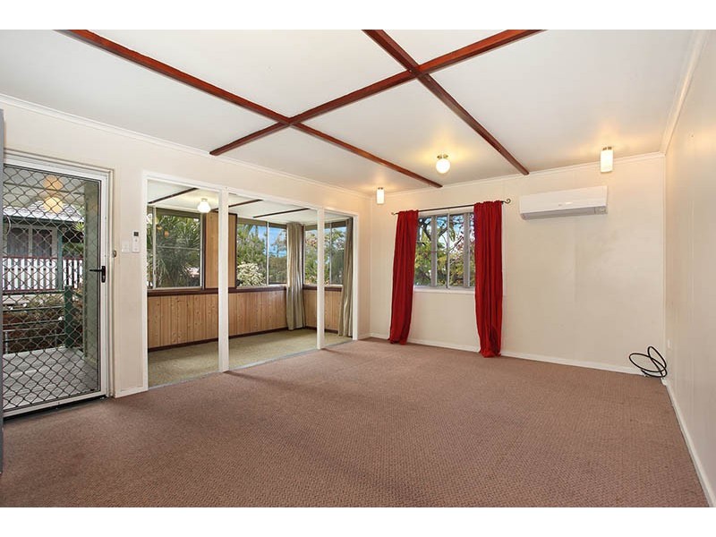 232 Macdonnell Road, Clontarf QLD 4019