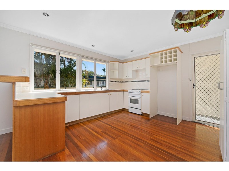 72 Steven Street, Redcliffe QLD 4020